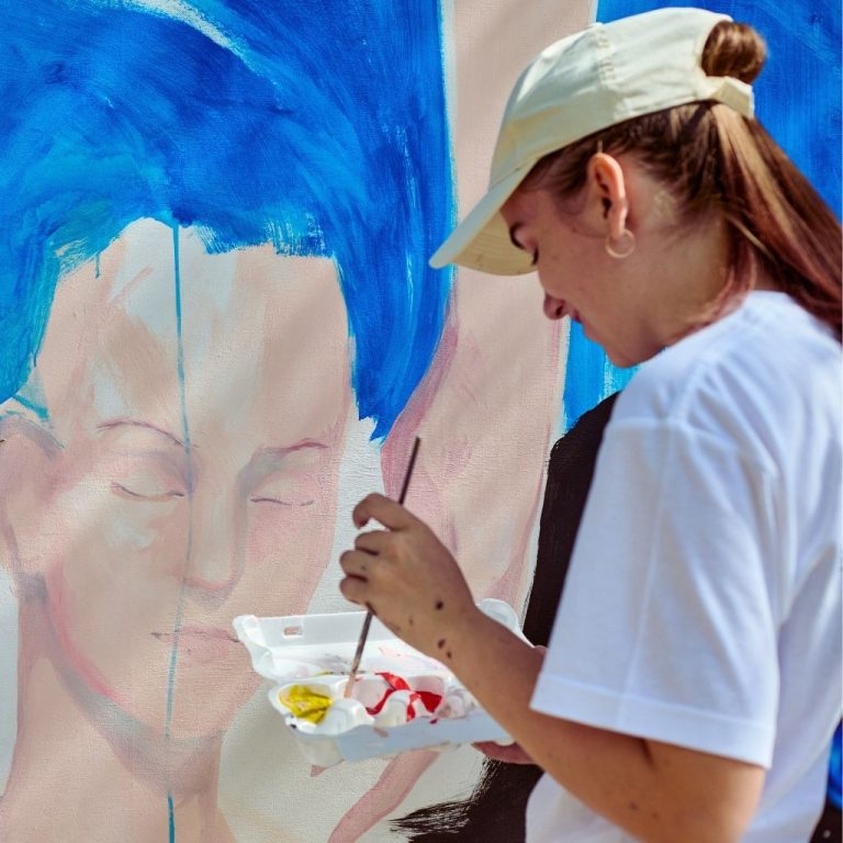 Art Therapy Strengthens Addiction Treatment