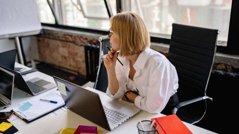 How Long Does It Take to Detox From Alcohol a few days to a week or more