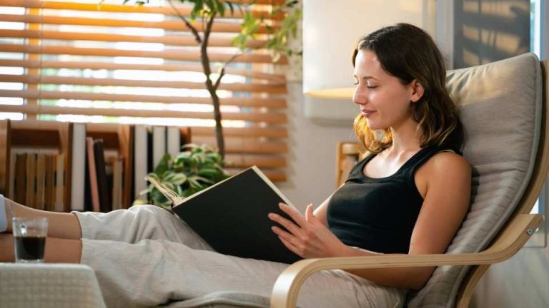 The Benefits of Luxury Rehab and Residential Treatment Centers for Addiction include things like private rooms.